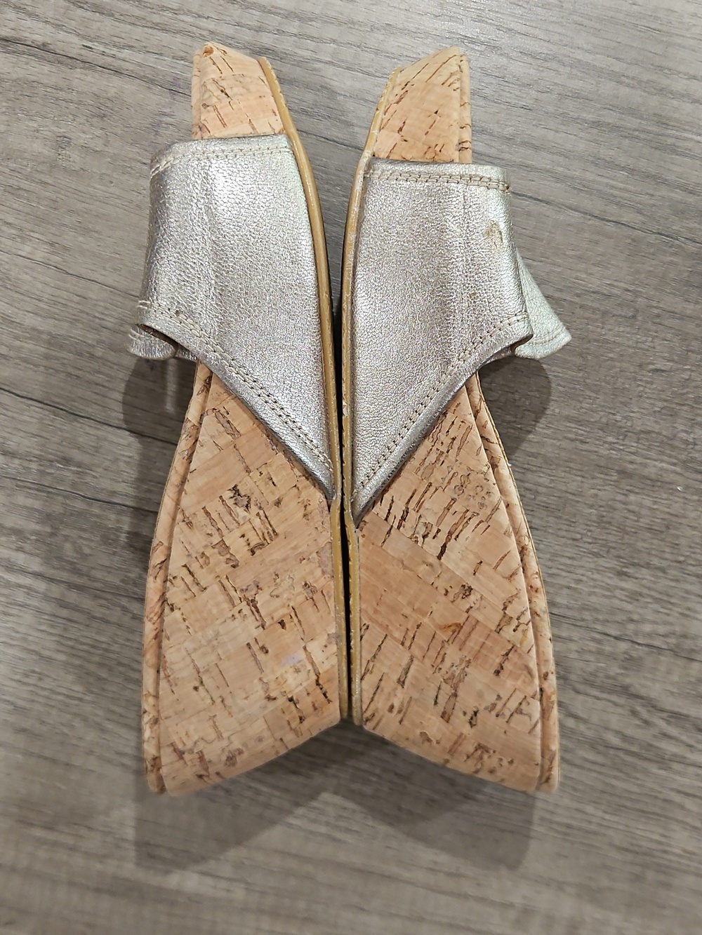 Stuart Weitzman Metallic Leather Slide Sandals Size 8.5 - Picture 11 of 13